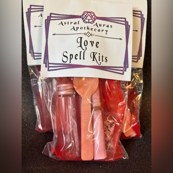 Astral Auras Apothecary Love Spell Kit - Picture 2 of 3